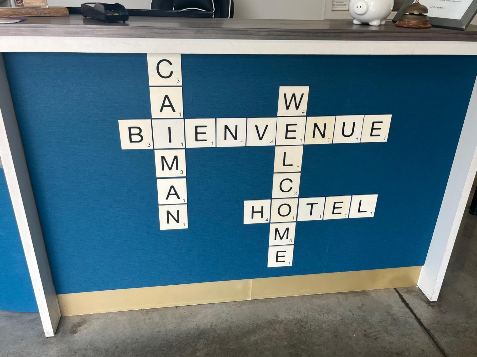 Hotel Caiman ピエールラット エクステリア 写真